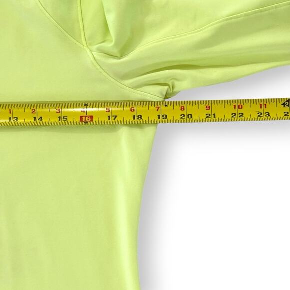 Under Armour Women’s L Neon Yellow Cold Gear Fitted Mock Neck 1/4 Zip Running - Picture 8 of 9